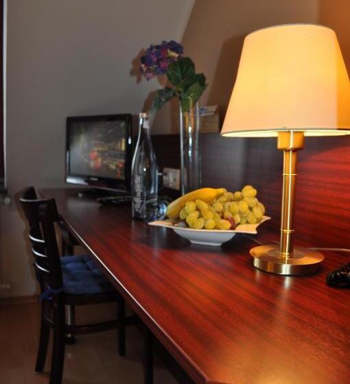 标准单人间, Stadt Emmerich