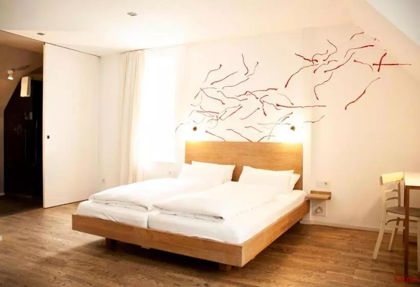 Standard-huone, Tafelfreuden