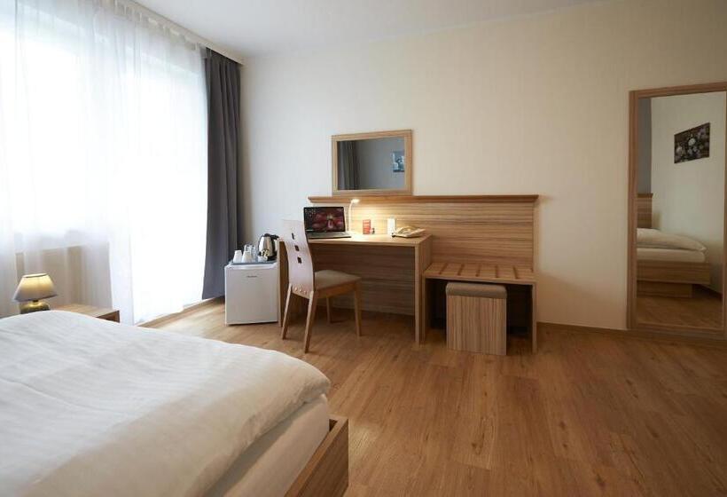 家庭套房, Weimarer Berg