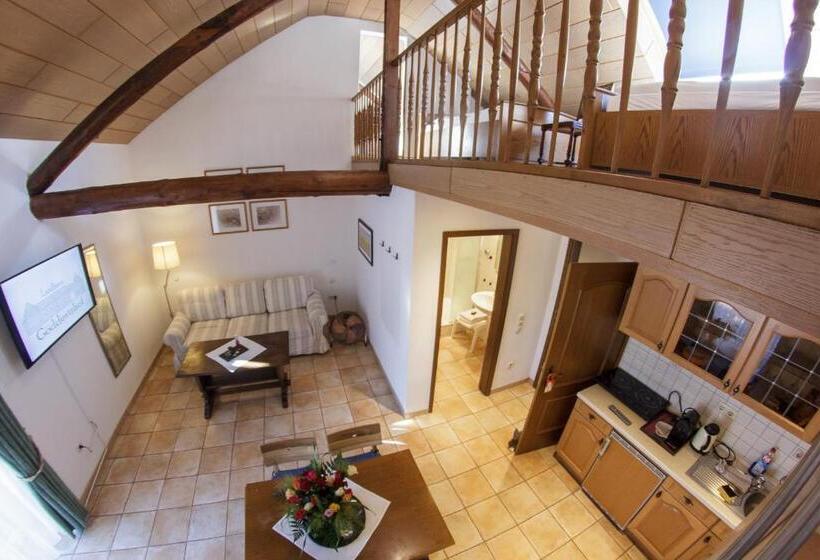 스탠다드 스튜디오, Landhaus Goddertzhof