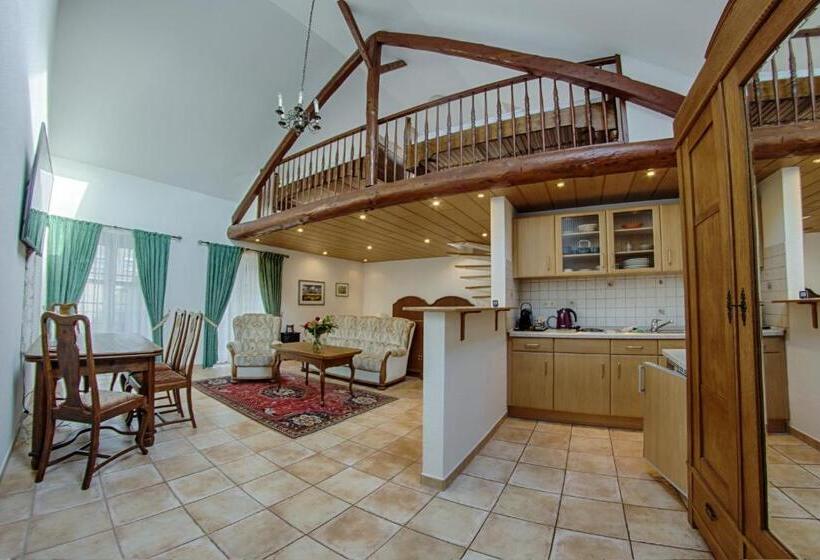 스탠다드 스튜디오, Landhaus Goddertzhof