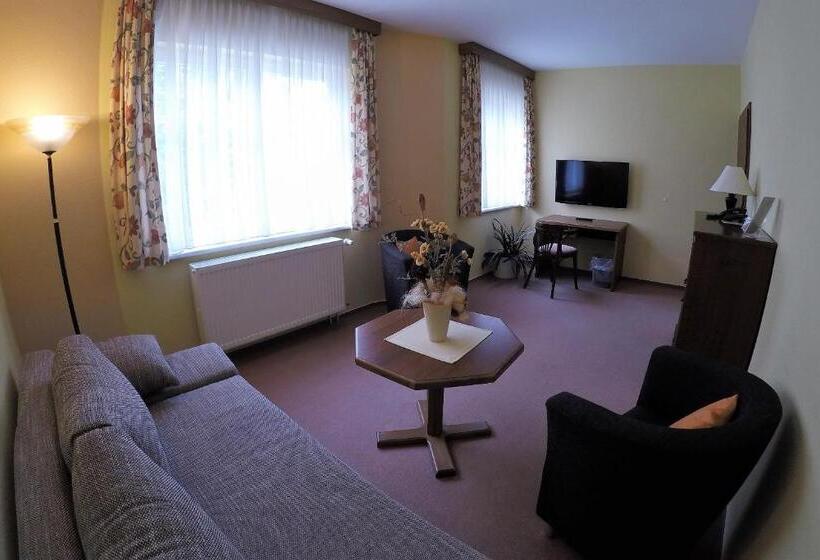 스위트, Drei Kronen