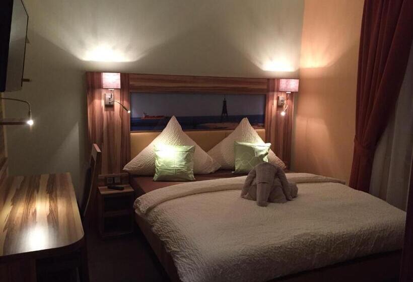 غرفة عائلية, Meereswoge