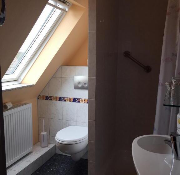 غرفة قياسية ثلاثية, Meereswoge