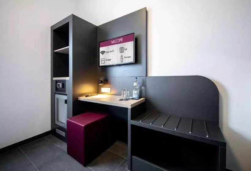 Deluxe-huone, SMARTY Airport Cologne Hotel - KONTAKTLOSER SELF CHECK-IN