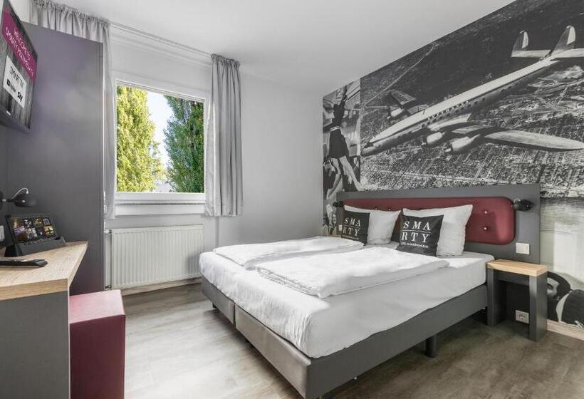 디럭스 룸, SMARTY Airport Cologne Hotel - KONTAKTLOSER SELF CHECK-IN