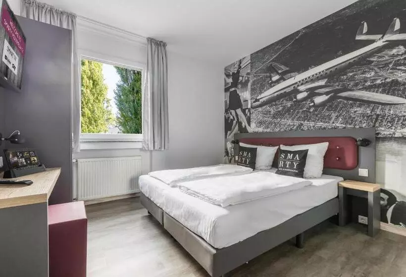 Deluxe-huone, SMARTY Airport Cologne Hotel - KONTAKTLOSER SELF CHECK-IN