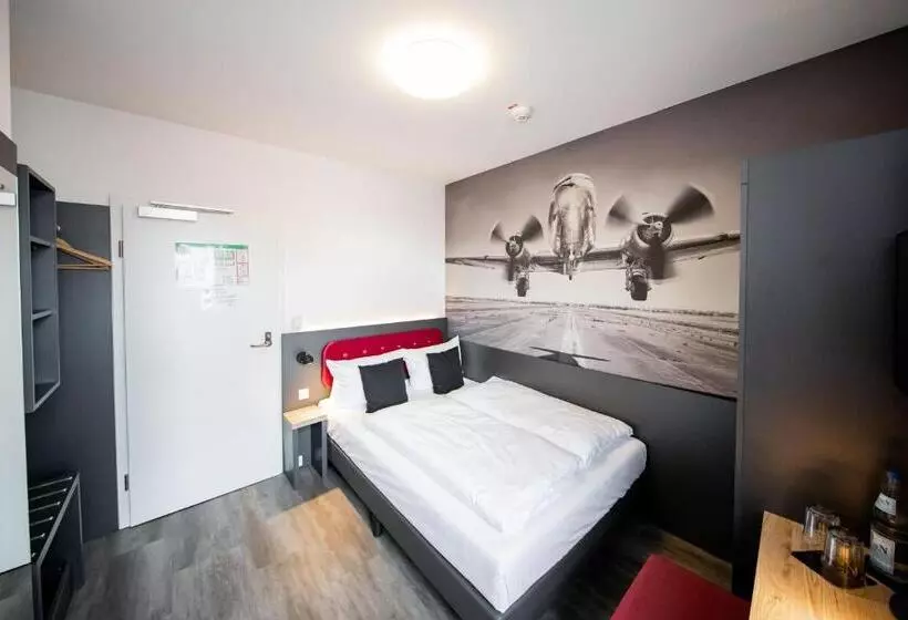 Standard-huone, SMARTY Airport Cologne Hotel - KONTAKTLOSER SELF CHECK-IN