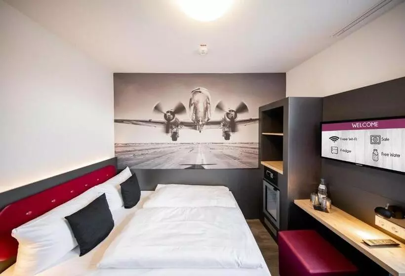 Standard-huone, SMARTY Airport Cologne Hotel - KONTAKTLOSER SELF CHECK-IN