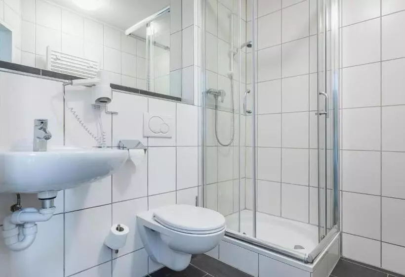 Standard-huone, SMARTY Airport Cologne Hotel - KONTAKTLOSER SELF CHECK-IN