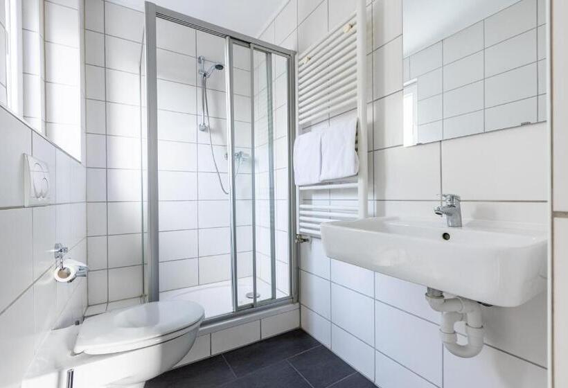 스탠다드 룸, SMARTY Airport Cologne Hotel - KONTAKTLOSER SELF CHECK-IN