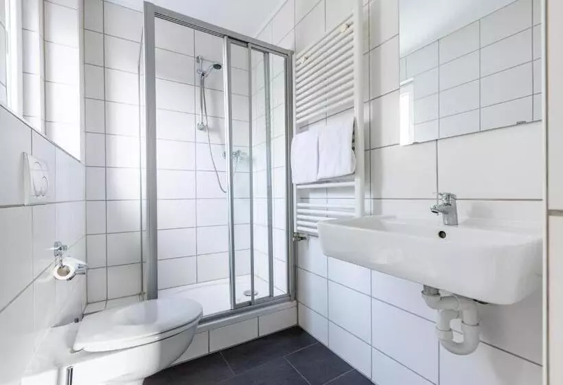 Standard-huone, SMARTY Airport Cologne Hotel - KONTAKTLOSER SELF CHECK-IN