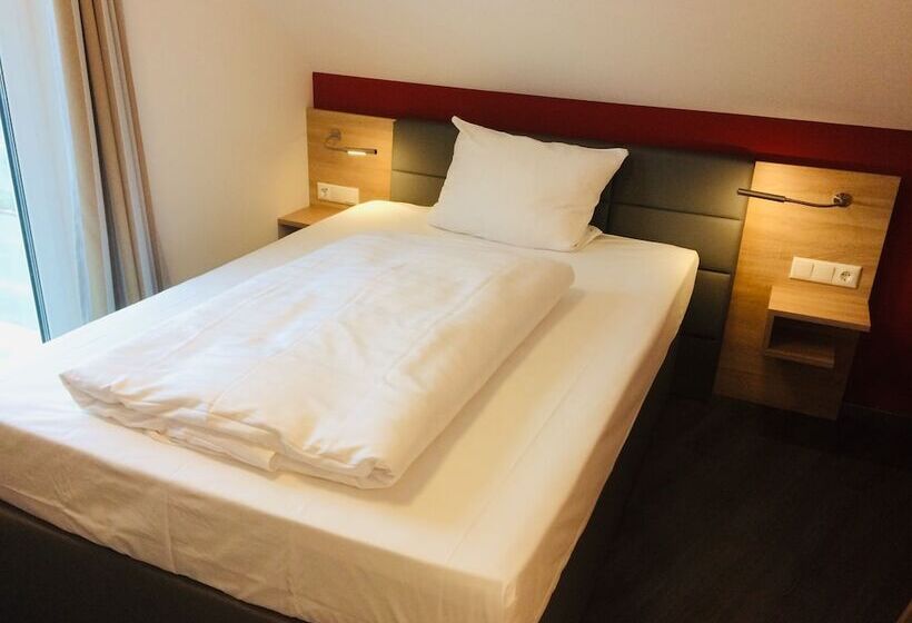Номер Стандарт Адаптированный для Инвалидов, Adesso Hotel Göttingen   Pay At Property On Arrival Ihr Automatenhotel In Göttingen