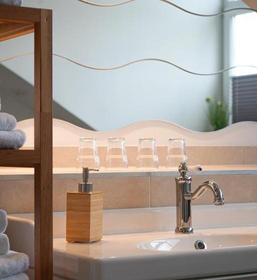Апартаменты 3 Спальни, Aparthotel Am Zwinger