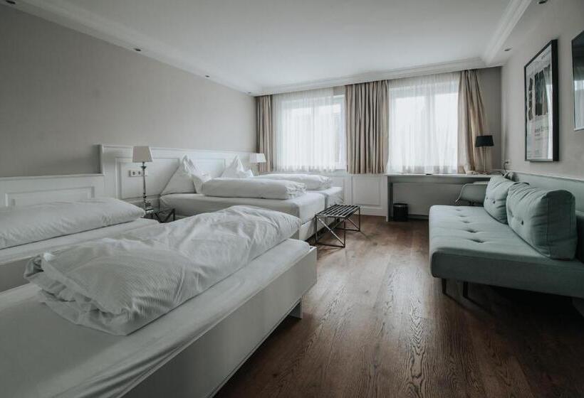 غرفة عائلية, Boutique Hotel Am Rathaus   Reblaus