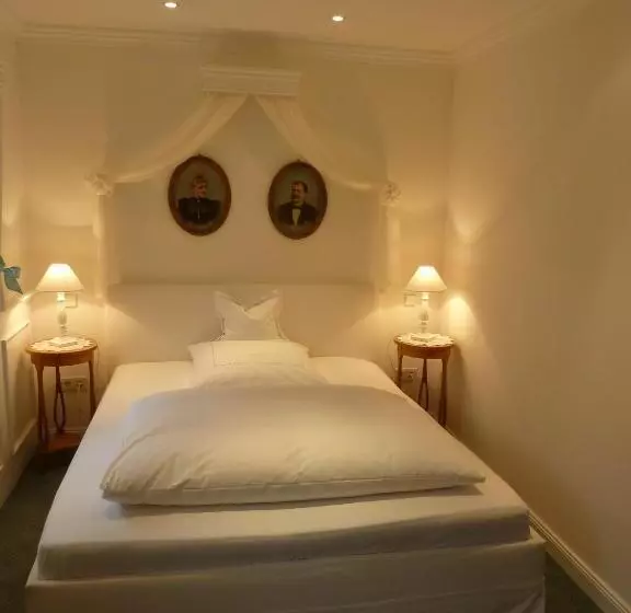 エコノミールーム, Boutique Hotel Am Rathaus   Reblaus