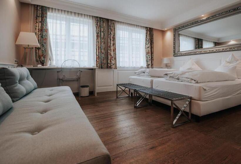 غرفة قياسية ثلاثية, Boutique Hotel Am Rathaus   Reblaus