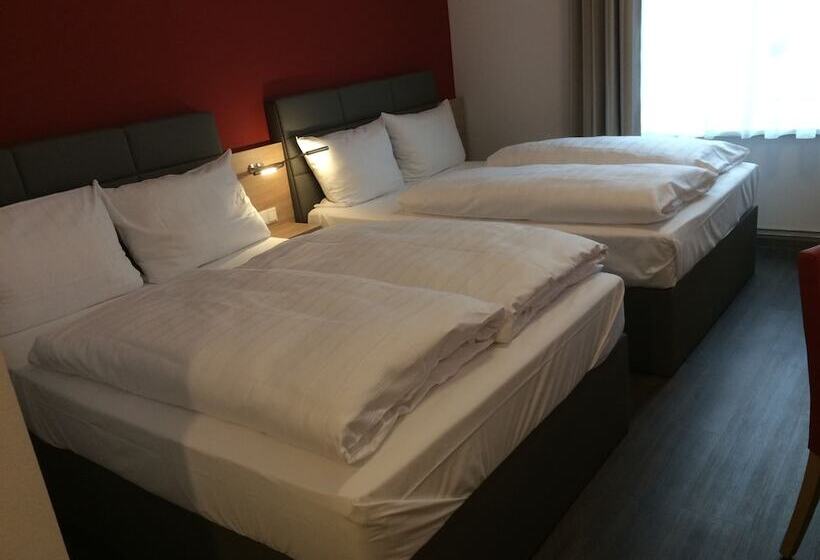 标准三人间, Adesso Hotel Göttingen Pay At Property On Arrival Ihr Automatenhotel In Göttingen