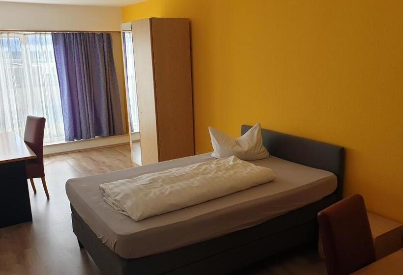 Rahat Tek Kişilik Oda, Arheilger Hof