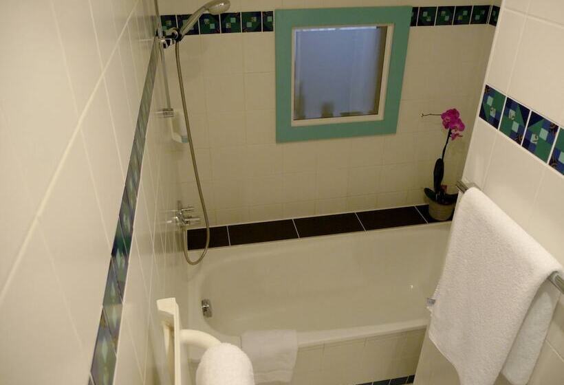 חדר קומפורט, Business Hotel Artes