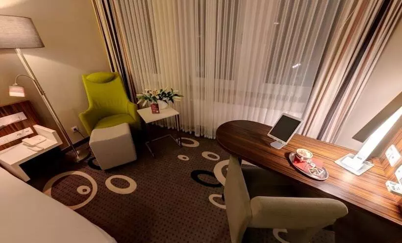 ビジネスルーム, Business Hotel Artes