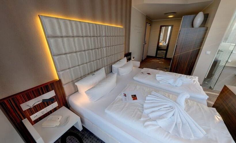 חדר קומפורט, Business Hotel Artes