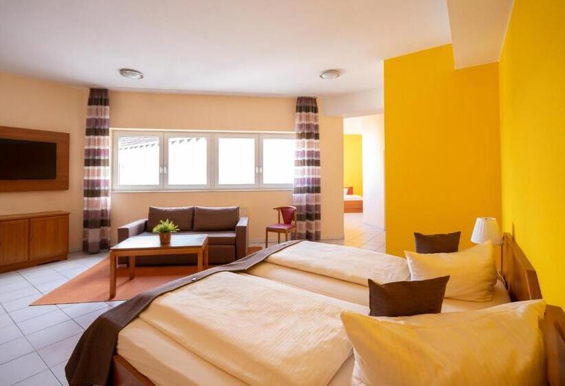 غرفة سوبيريور عائلية, Nahetal