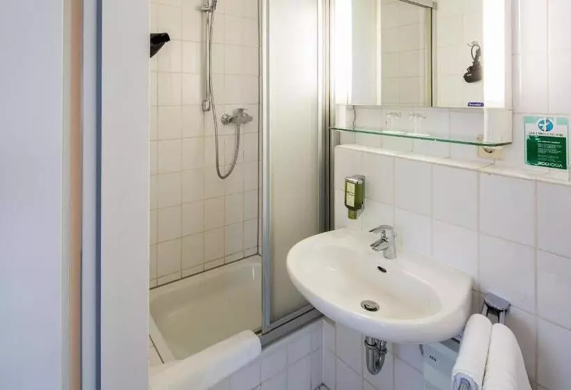 Quarto standart individual, Central
