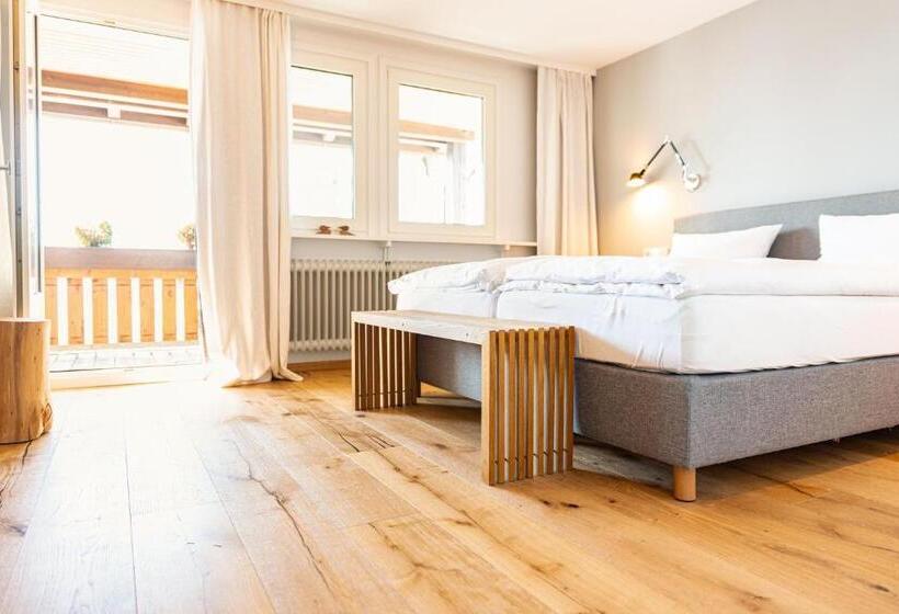 Номер Стандарт, Der Hirschen