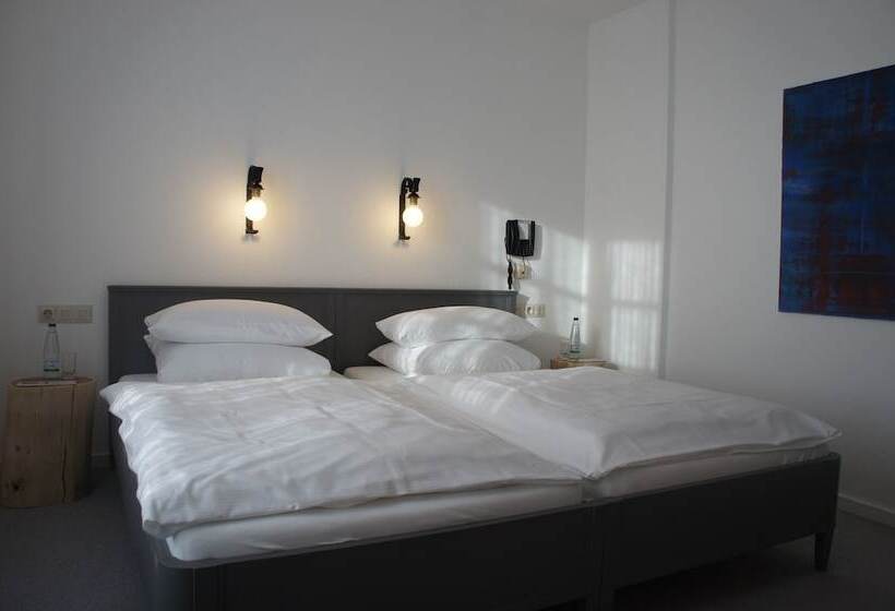 Номер Стандарт, Der Hirschen