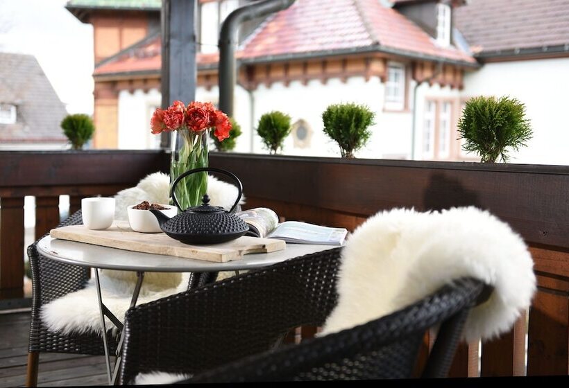 Номер Стандарт, Der Hirschen