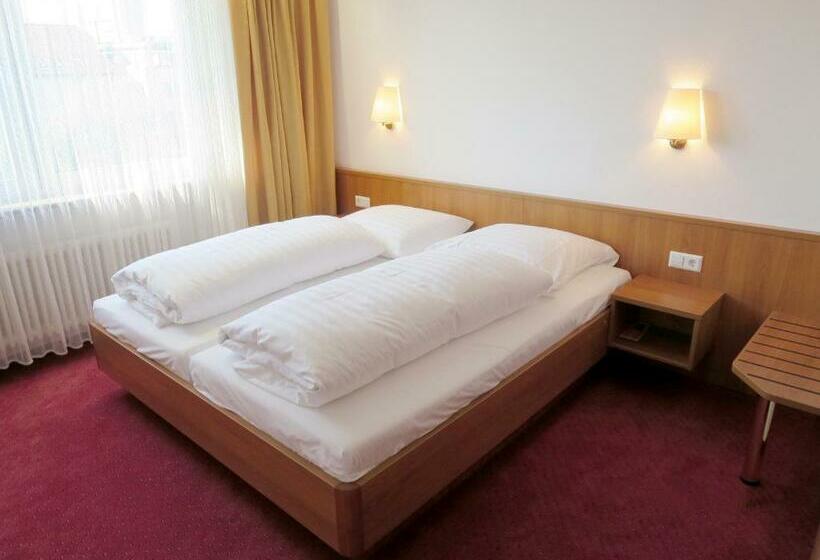 스탠다드 룸, Find