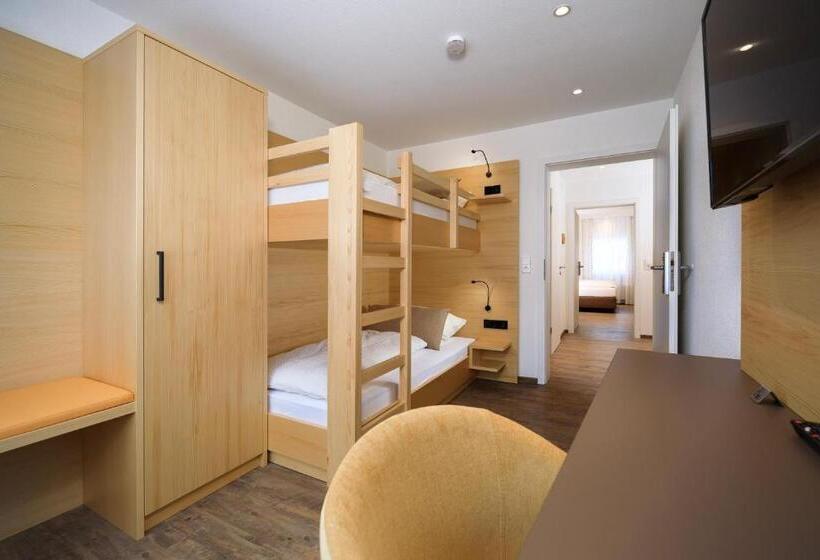 חדר משפחתי, Gasthof Zum Ochsen