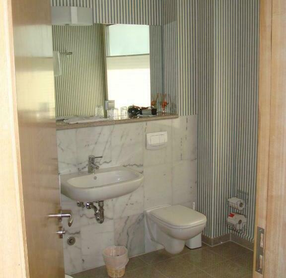 Номер Стандарт Индивидуальный, Lindemann