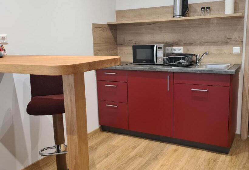 إستوديو قياسى, M A S