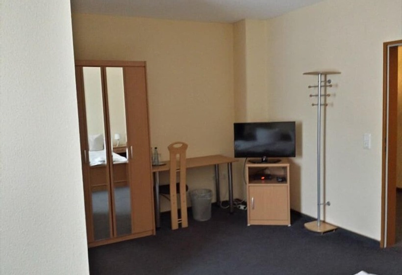 Номер Стандарт, Merkur Garni