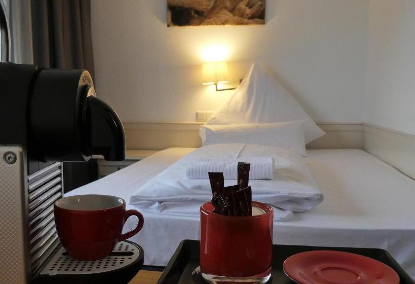 חדר סטנדרט יחיד, Restaurant Felderbock