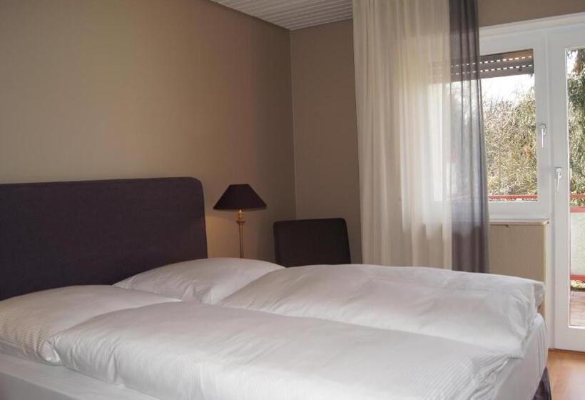 בית, 3 חדרי שינה, Restaurant Felderbock