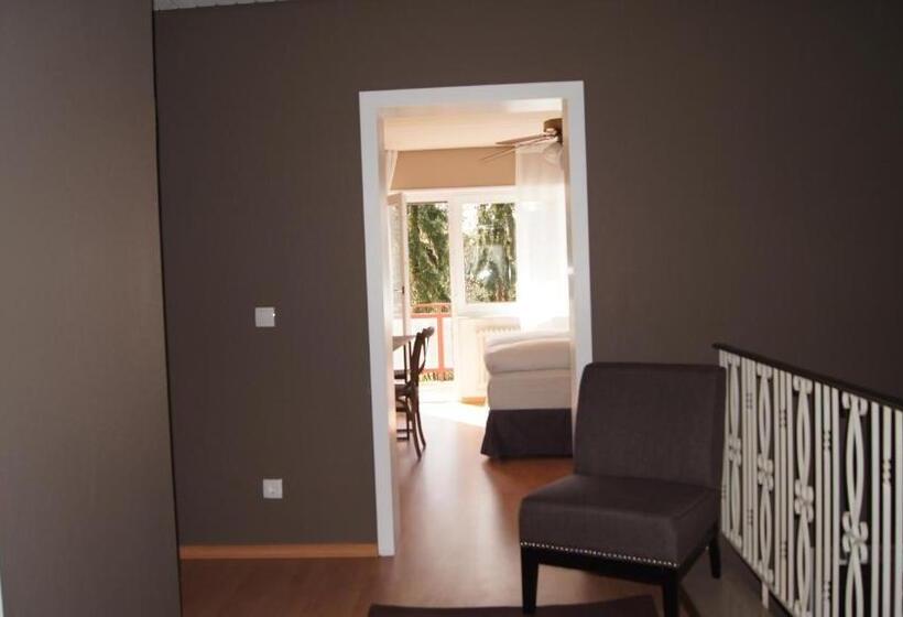 בית, 3 חדרי שינה, Restaurant Felderbock