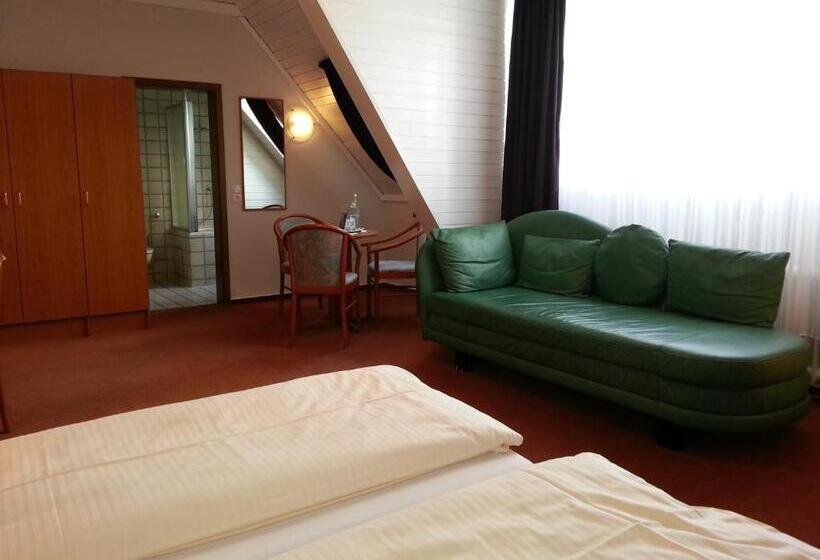 标准三人间, Restaurant Klostermühle