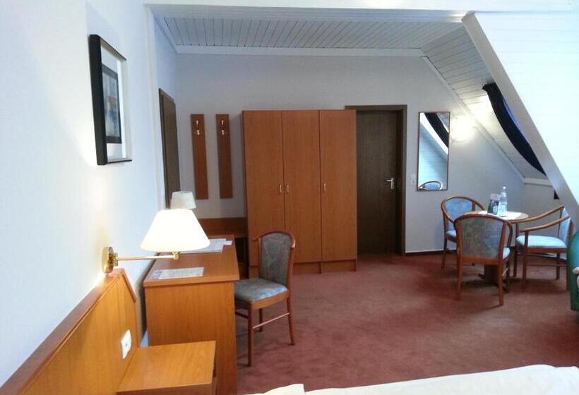 标准三人间, Restaurant Klostermühle