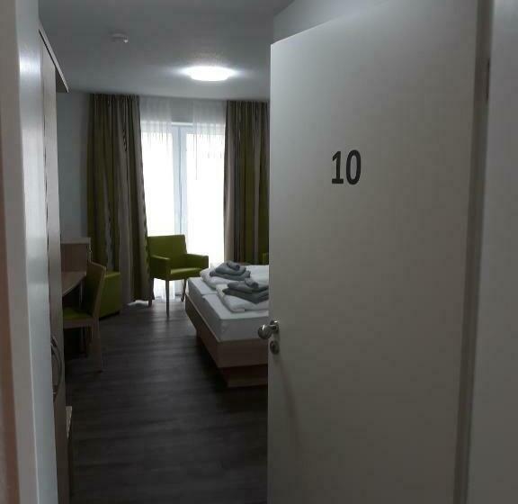 غرفة قياسية, Restaurant Zum Wacholderhain