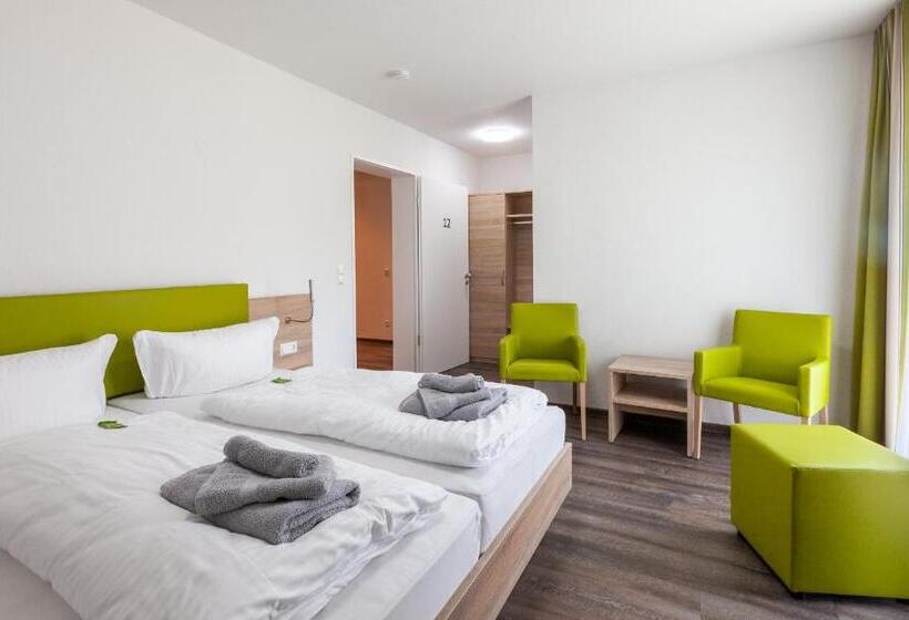 غرفة قياسية, Restaurant Zum Wacholderhain