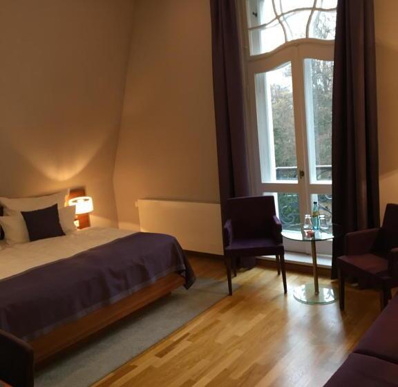 디럭스 룸, Schloss Rabenstein