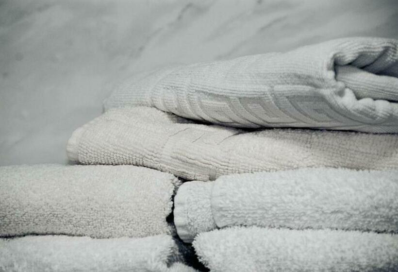 Номер Стандарт, Simonis