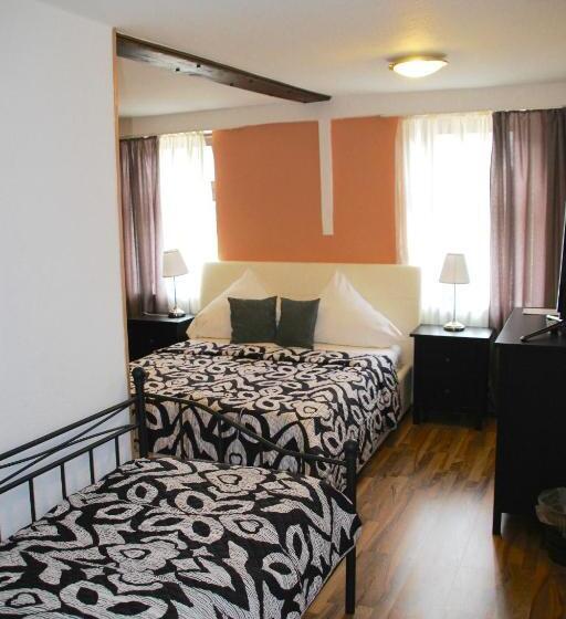 Номер Стандарт Трехместный, Simonis