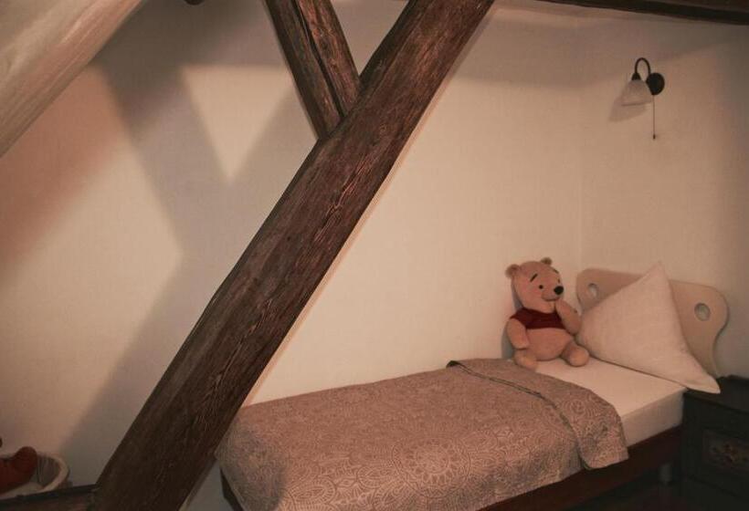 Семейный Номер, Simonis