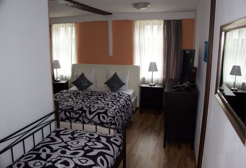 Номер Стандарт Трехместный, Simonis