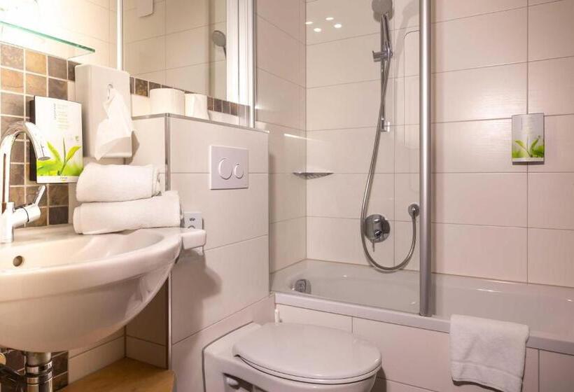 Номер Комфорт, Wellnesshotel Sonnenhof & Sonnhalde