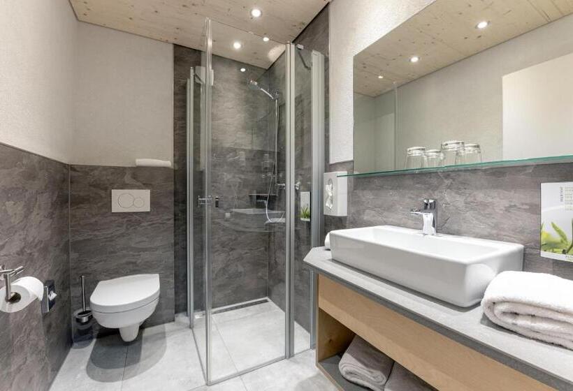 Номер Комфорт, Wellnesshotel Sonnenhof & Sonnhalde